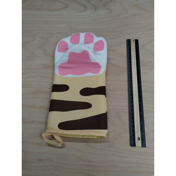 Kitty Cat Paw Claw Oven Mitt | Perfect Gift for Cat Lovers - Picture 6 of 8